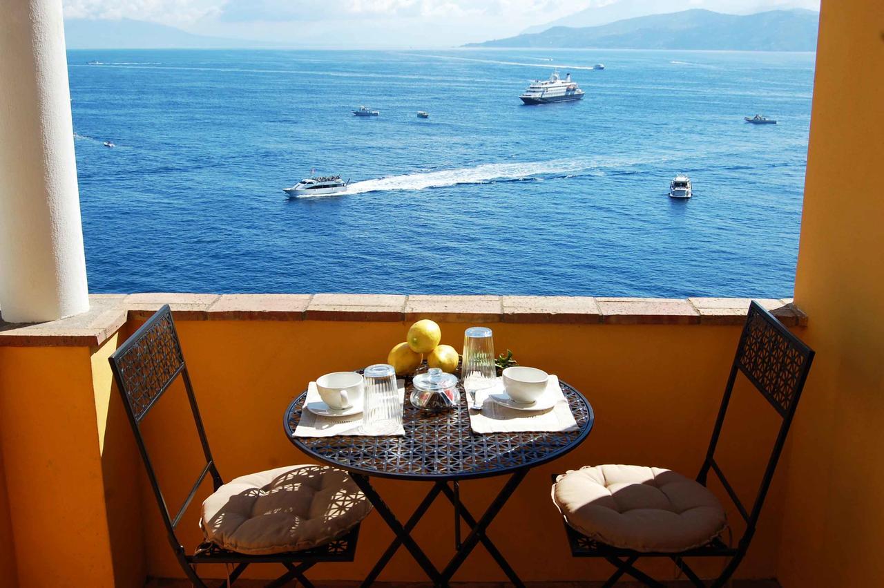 La Terrazza Sul Mare Bed and Breakfast Κάπρι Εξωτερικό φωτογραφία