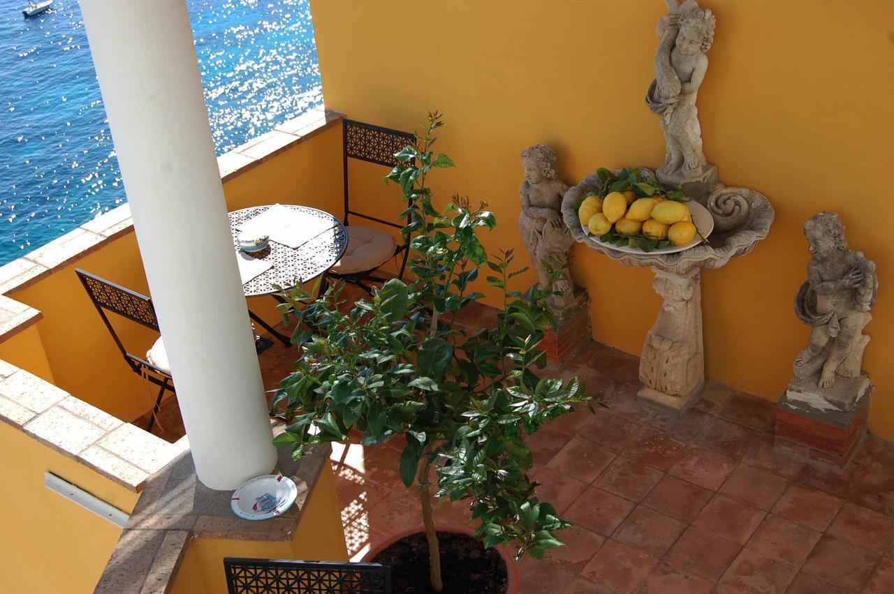 La Terrazza Sul Mare Bed and Breakfast Κάπρι Εξωτερικό φωτογραφία