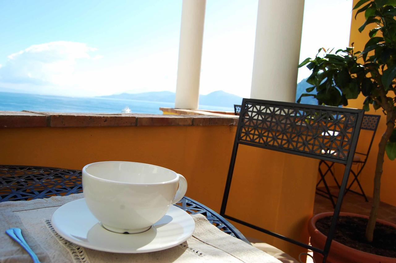 La Terrazza Sul Mare Bed and Breakfast Κάπρι Εξωτερικό φωτογραφία